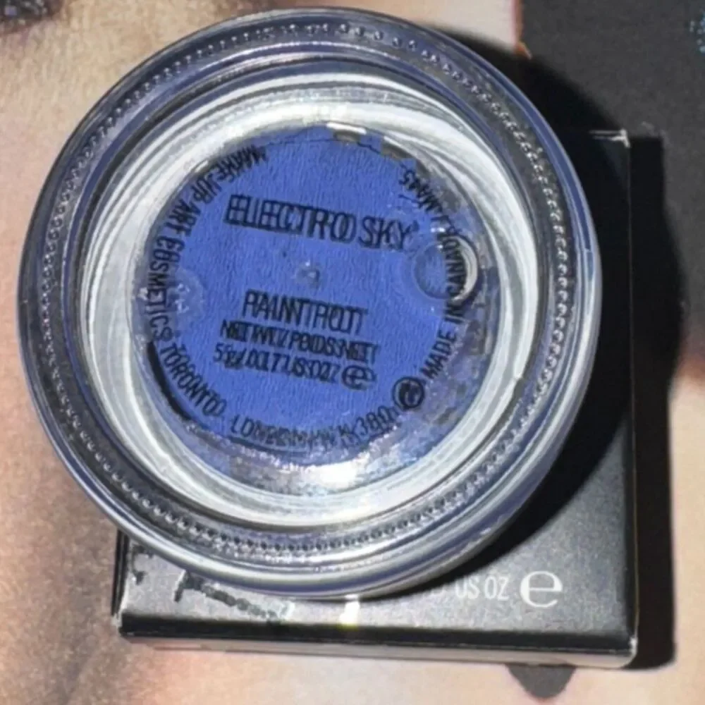 MAC ELECTRO SKY PAINT POT~LIMITED EDITION~ALEXANDER MCQUEEN
